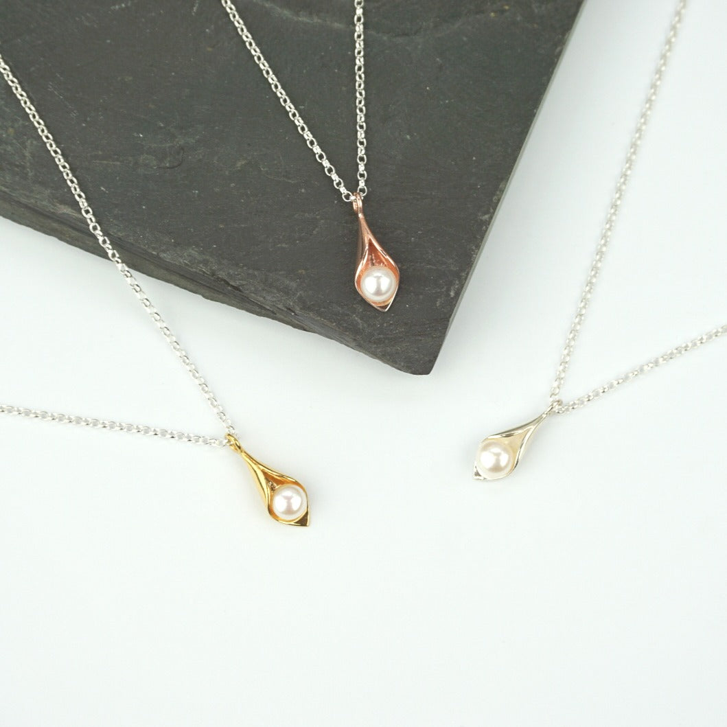 Gold Calla Lily Pearl Pendant