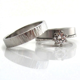 Platinum Engagement & Wedding Rings